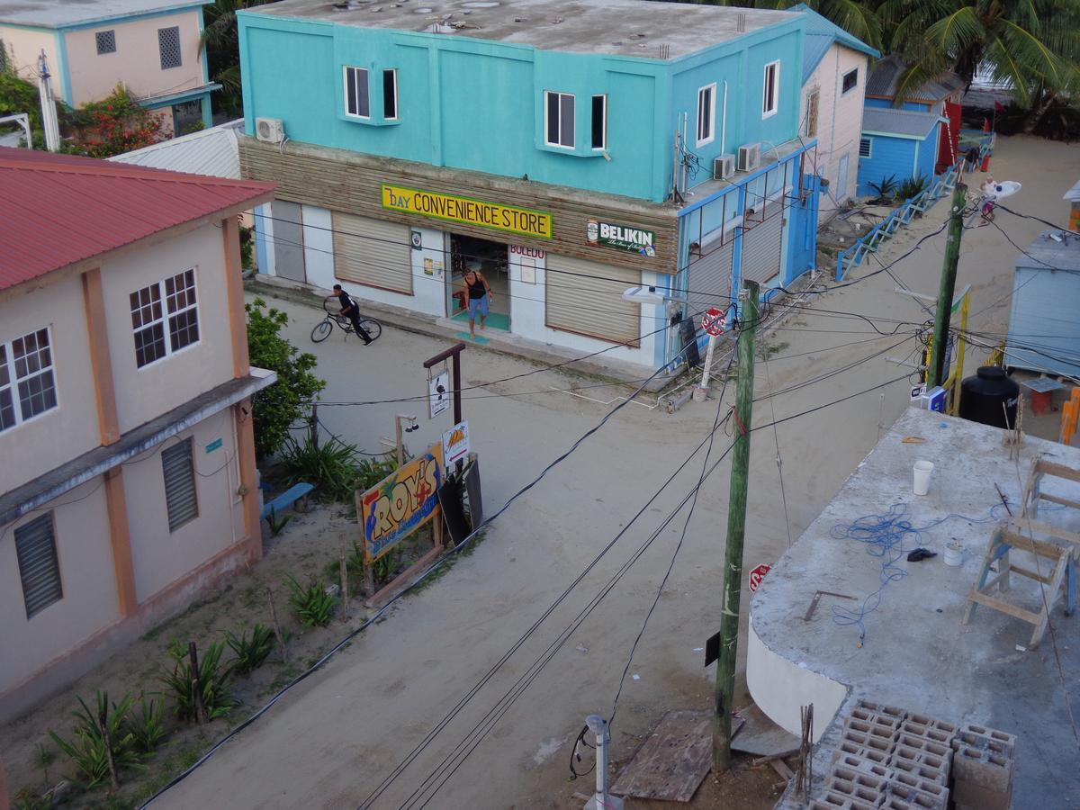 Enjoy Hotel Caye Caulker Esterno foto